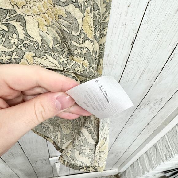 Vince Shirt Women Size Medium Georgette Floral Silk Slit Neck Long Sleeve Blouse - Picture 4 of 6